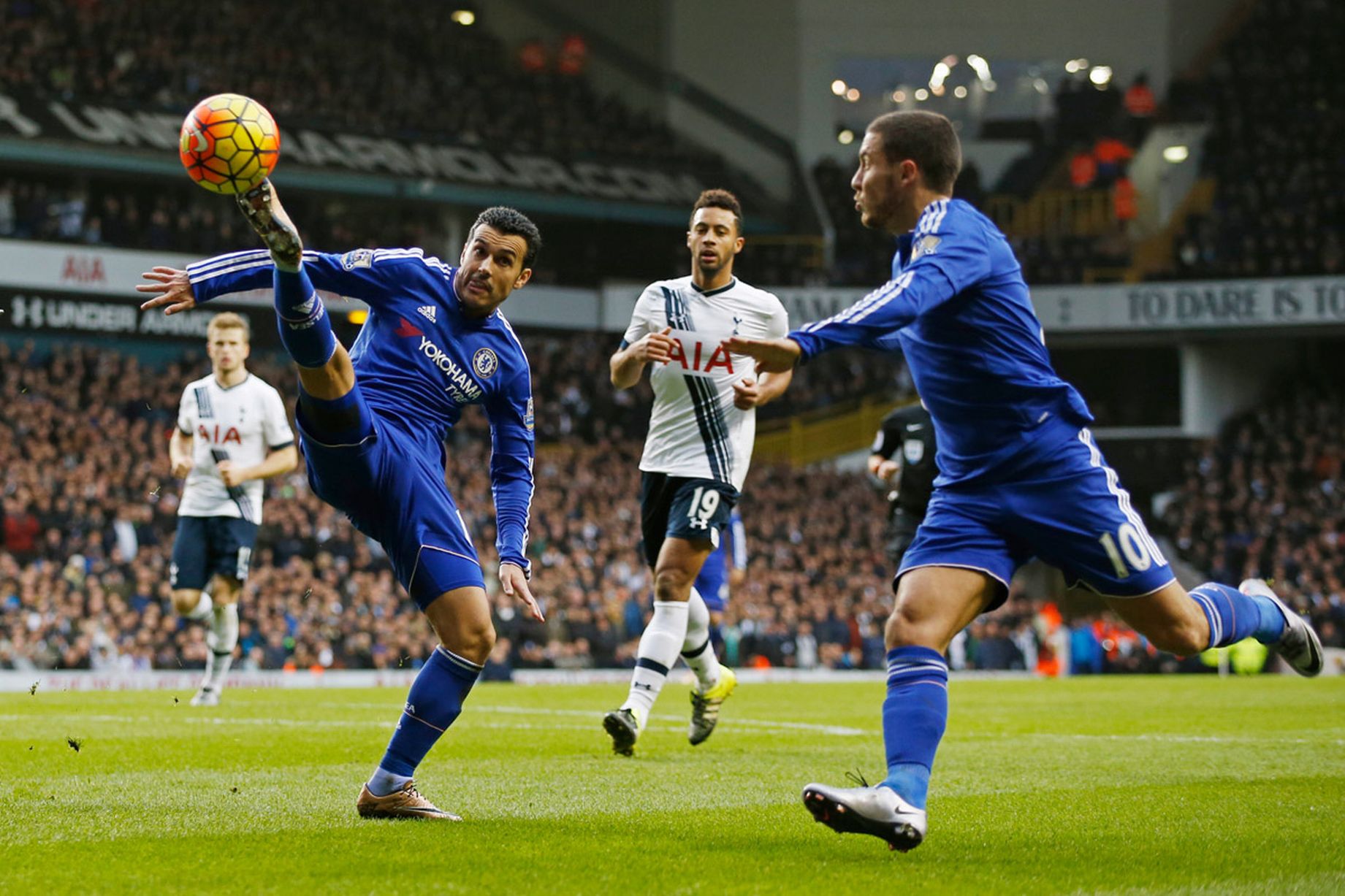 Lịch THTT vòng 20 Premier League: Đại chiến Tottenham - Chelsea