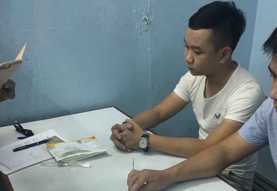 Vận chuyển thuốc lắc từ Đức về Đà Nẵng bằng máy bay