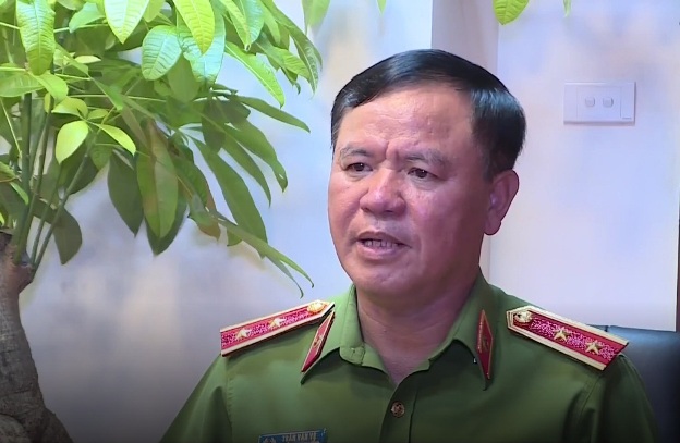 2 tử t&ugrave; bỏ trốn: Đ&igrave;nh chỉ gi&aacute;m thị, ph&oacute; gi&aacute;m thị trại giam T16 - Ảnh 2.