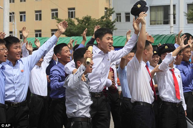 Điểm lạ nhất trong vụ thử t&ecirc;n lửa Triều Ti&ecirc;n  - Ảnh 2.