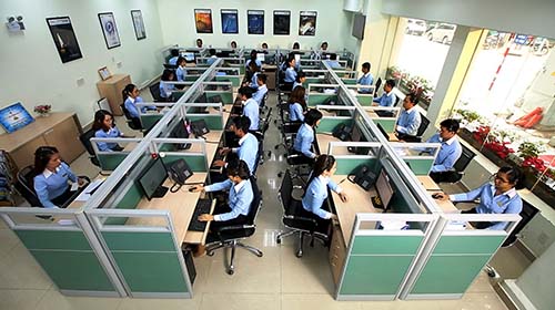 Ngành điện coi trọng chăm sóc khách hàng