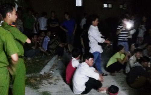 Bảo vệ nhà thiếu nhi chết bất thường, dao cắm vào ngực