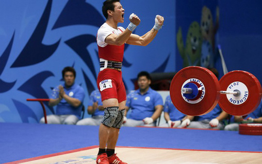 SEA Games ng&agrave;y 28-8: Trịnh Văn Vinh gi&agrave;nh HCV cử tạ, ph&aacute; kỷ lục - Ảnh 14.