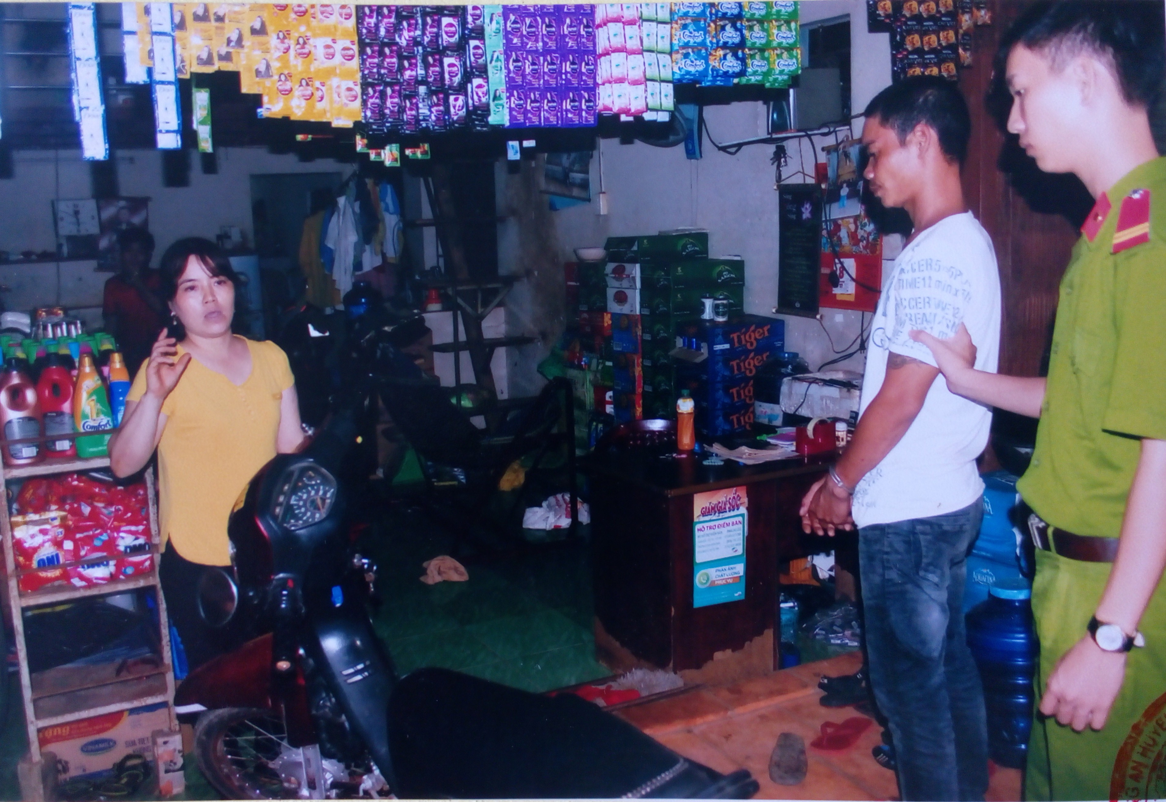 Mang xe đi cầm rồi đến cướp lại, l&atilde;nh 7 năm t&ugrave; - Ảnh 1.