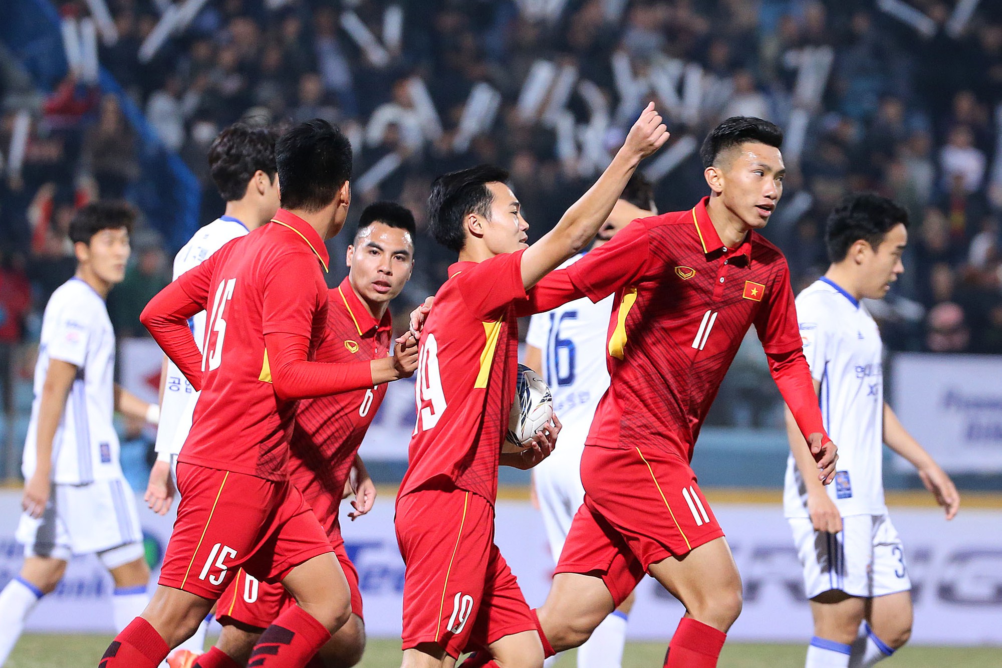U23 Việt Nam – Ulsan Hyundai 2-3: Công tốt, thủ hở