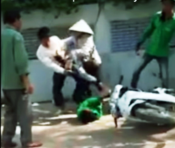 Hai xe ôm Grab bị tấn công ở Thủ Đức