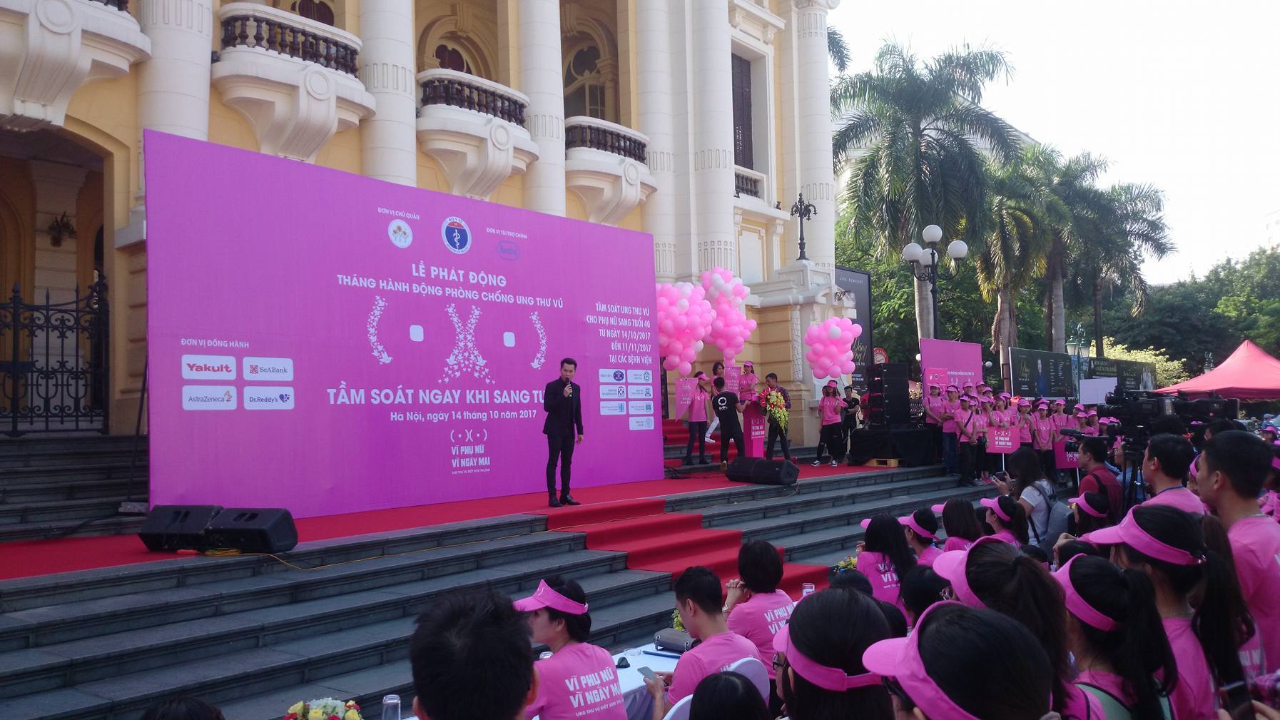 Kh&aacute;m s&agrave;ng lọc ung thư v&uacute; miễn ph&iacute; cho 10.000 phụ nữ - Ảnh 1.
