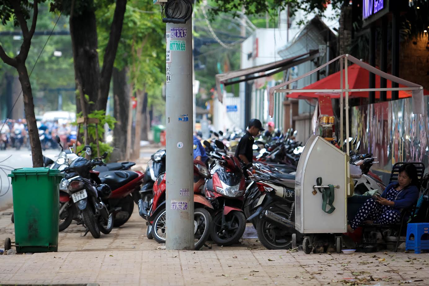 Chấn chỉnh vỉa hè phải có lộ trình