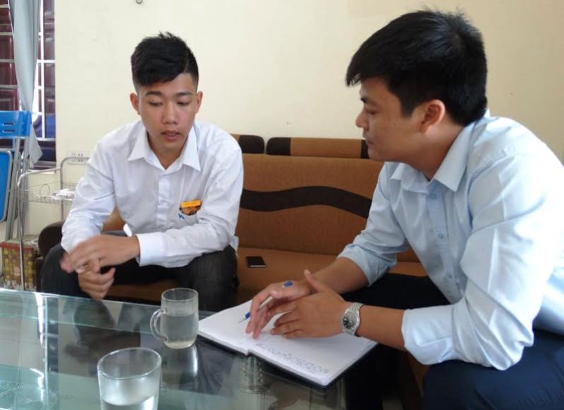 Trần tình của tài xế taxi mở bung 2 cửa xe phóng trên đường - Ảnh 1.