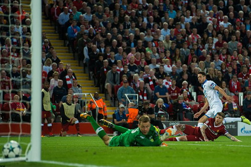 Mưa b&agrave;n thắng ở Anfield, Liverpool trở lại Champions League - Ảnh 5.