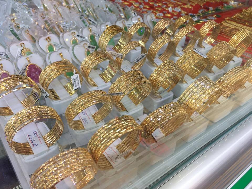 Tiếp tục giảm sâu, giá vàng SJC lùi về 36,5 triệu đồng/lượng