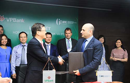 IFC nâng mức tài trợ lên hơn 200 triệu USD cho VPBank