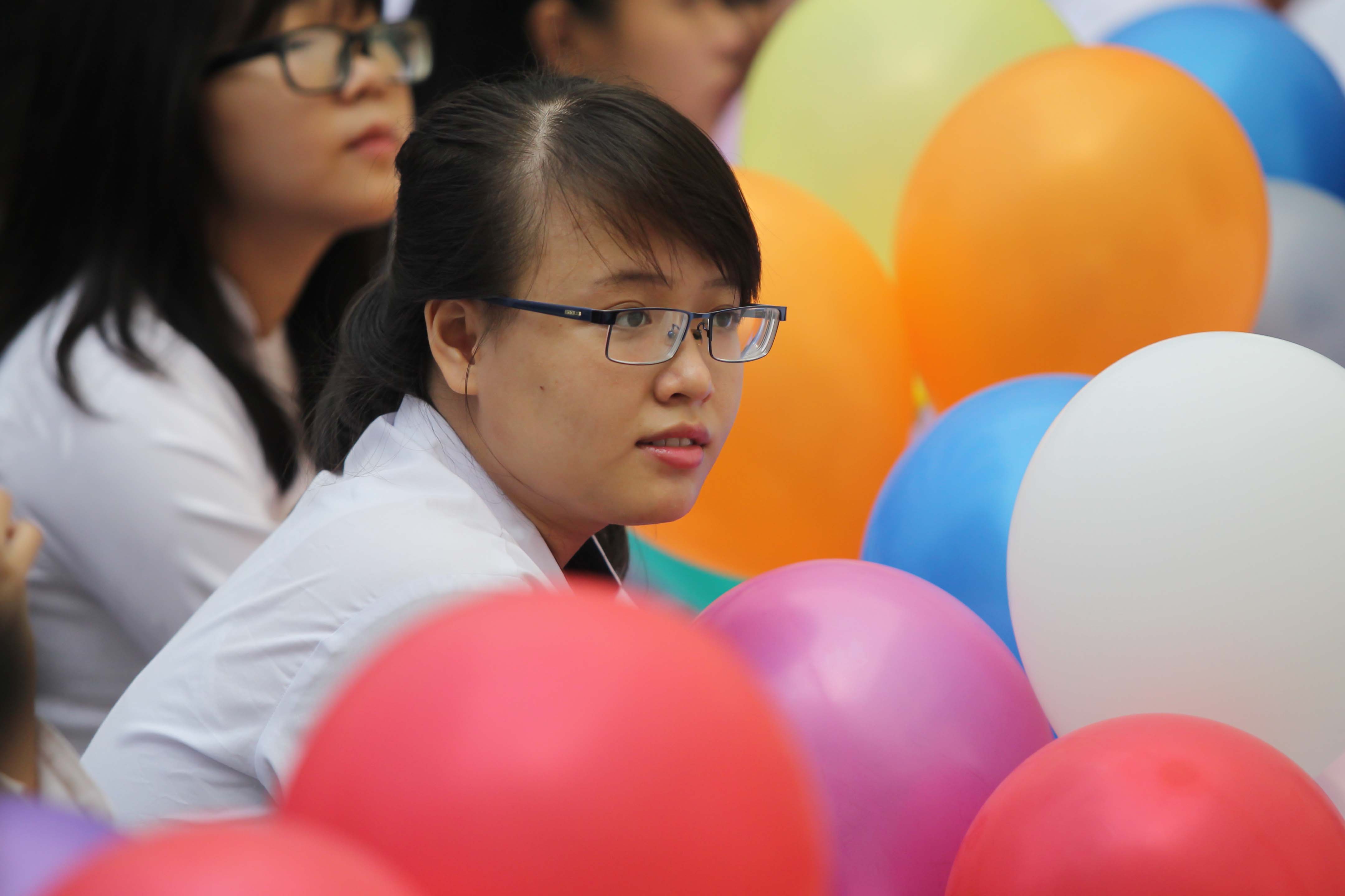 Học tr&ograve; Gia Định bật kh&oacute;c trong lễ trưởng th&agrave;nh - Ảnh 2.