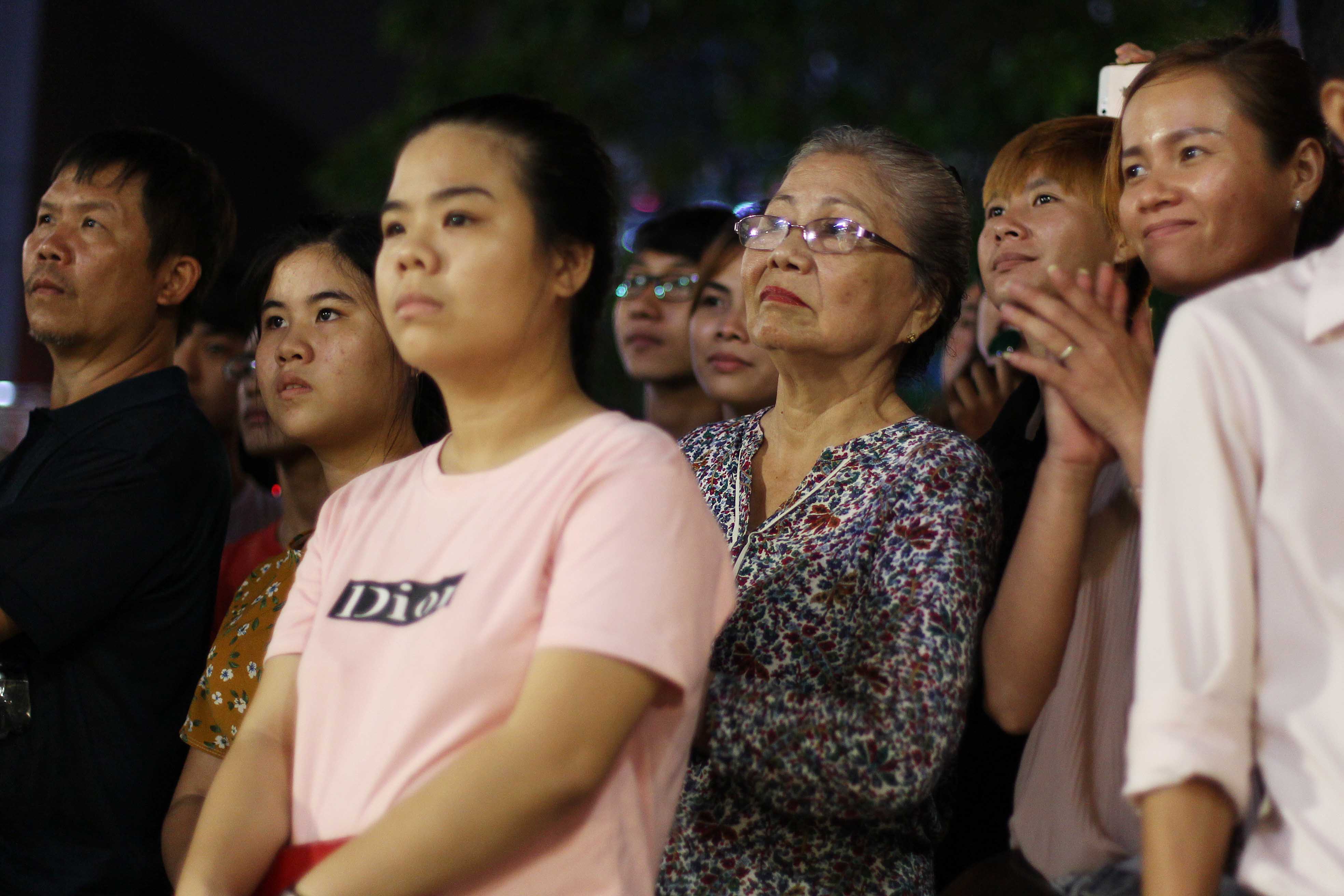 M&atilde;n nh&atilde;n với &ldquo;Nghệ thuật đường phố TP HCM&rdquo; tr&ecirc;n phố đi bộ Nguyễn Huệ - Ảnh 5.
