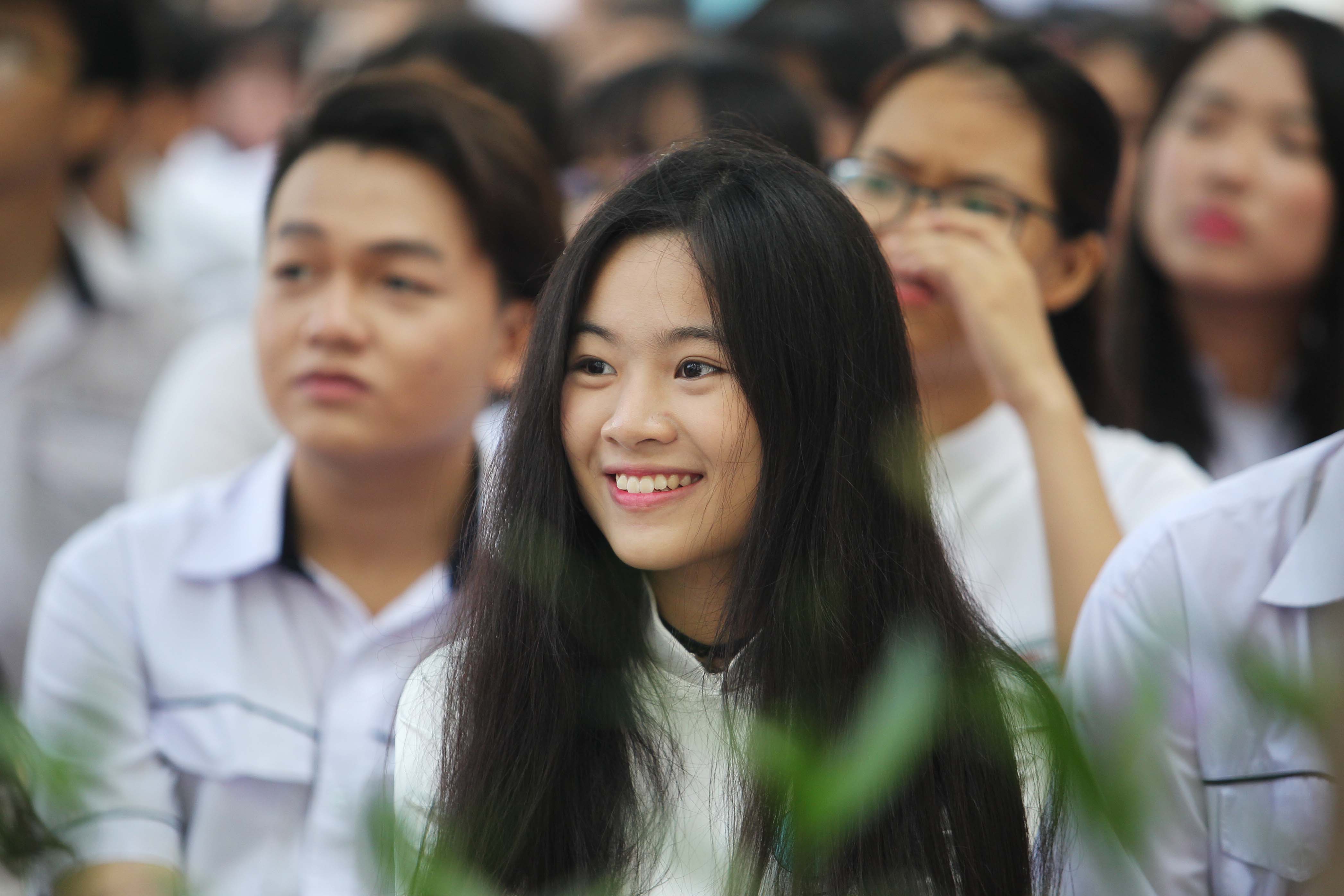 Học tr&ograve; Gia Định bật kh&oacute;c trong lễ trưởng th&agrave;nh - Ảnh 1.