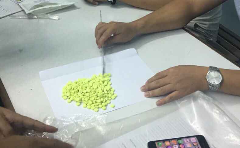 Vận chuyển thuốc lắc từ Đức về Đ&agrave; Nẵng bằng m&aacute;y bay - Ảnh 1.