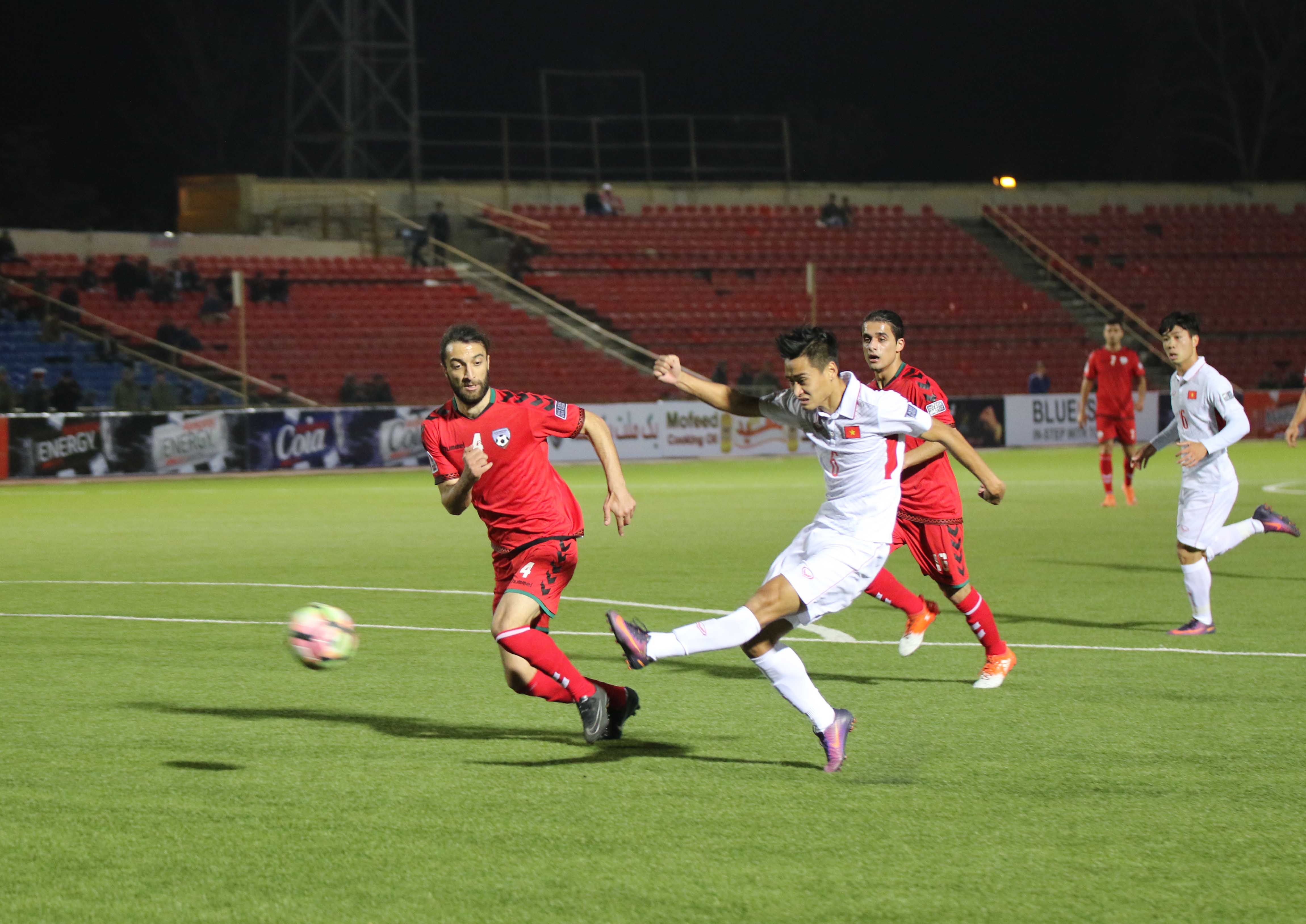 Afghanistan - Việt Nam 1-1: Hòa vẫn tiếc