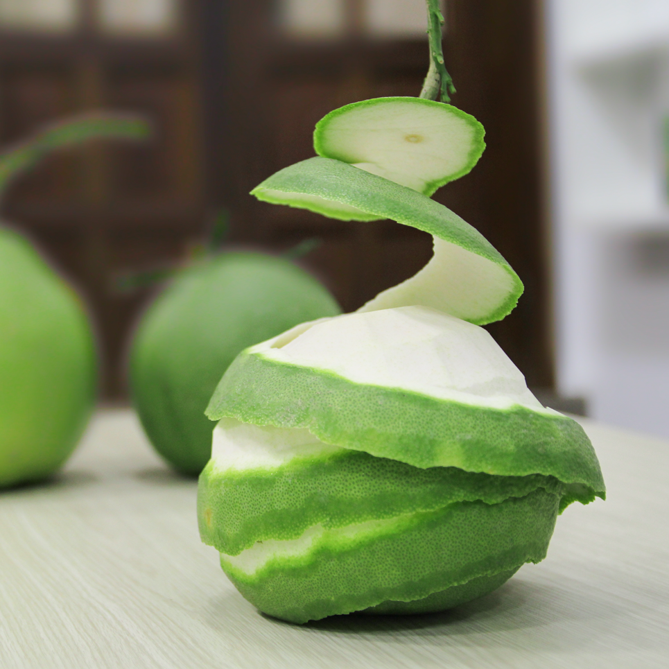 Lý do không nên vứt bỏ vỏ bưởi