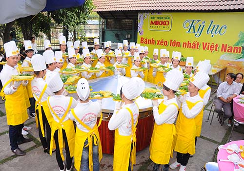 Hội Lương thực - Thực phẩm TP HCM: Bảo vệ quyền sở hữu trí tuệ của bột bánh xèo Hương Xưa - Ảnh 1.