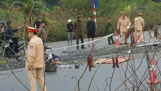 Khởi tố, tạm giữ tài xế tông 5 công nhân thi công đường tử vong