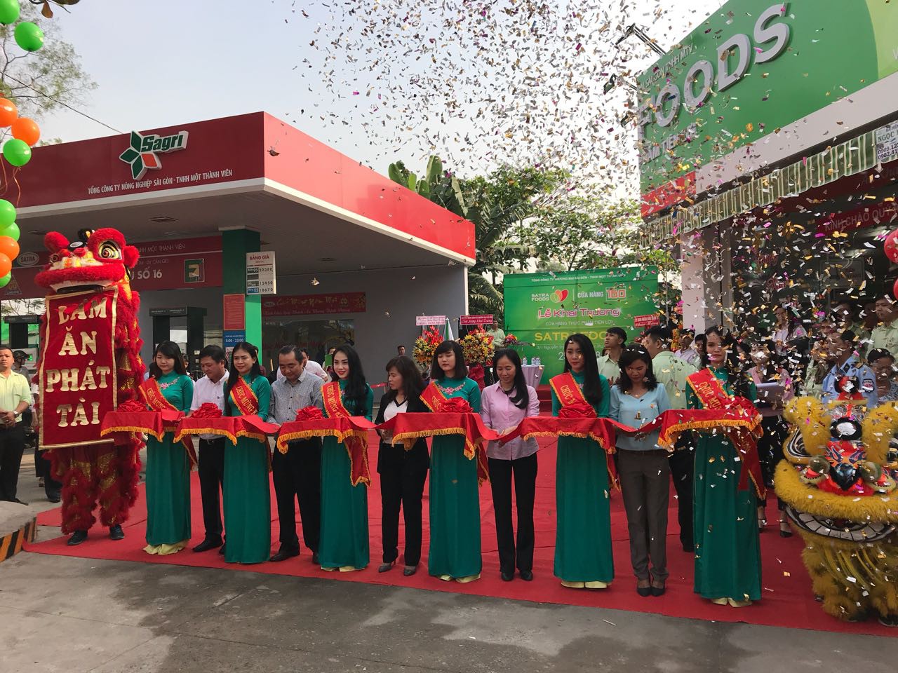 Tưng bừng khai trương Satrafoods thứ 160