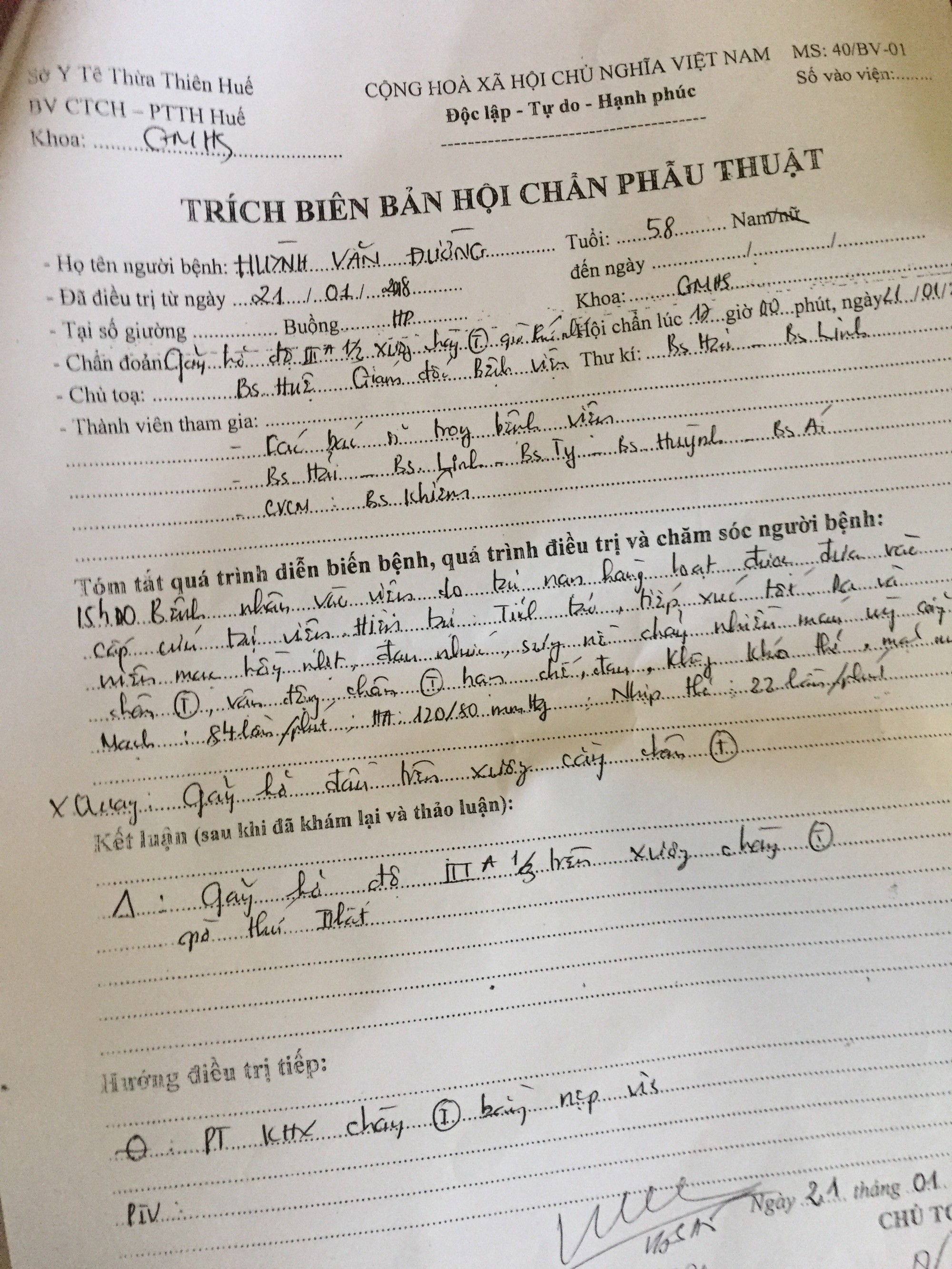 Tử vong sau phẫu thuật ch&acirc;n bị g&atilde;y - Ảnh 2.