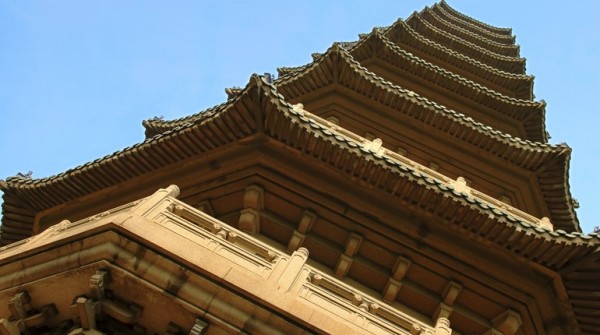 Đến nơi U23 Việt Nam đá chung kết, đừng quên ghé thăm những địa điểm này - Ảnh 5.