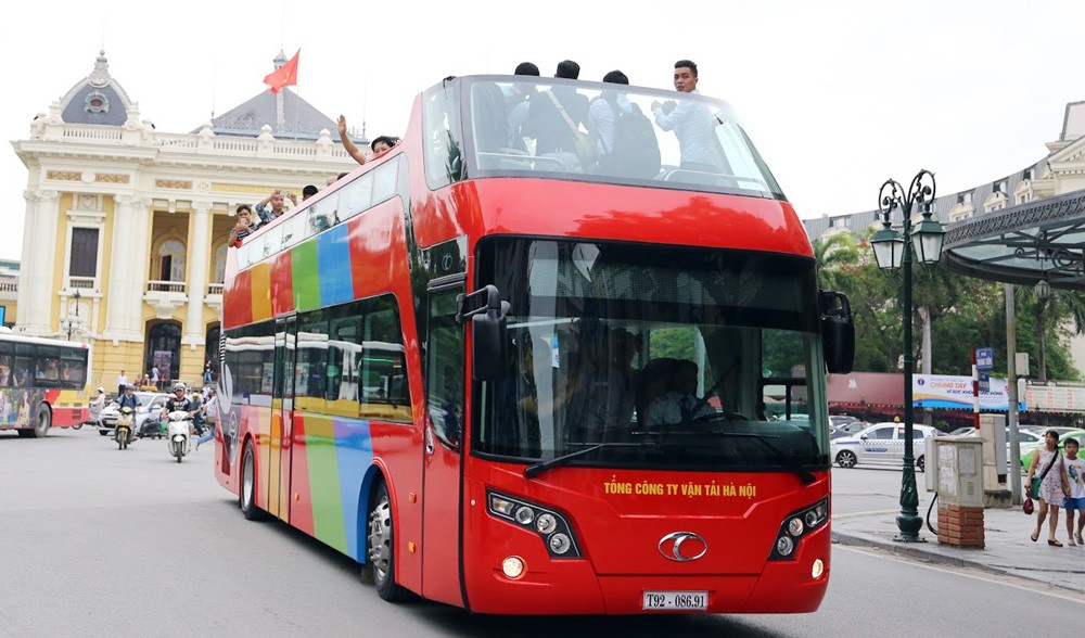 "Kịch bản" xe buýt 2 tầng đón U23 Việt Nam diễu hành