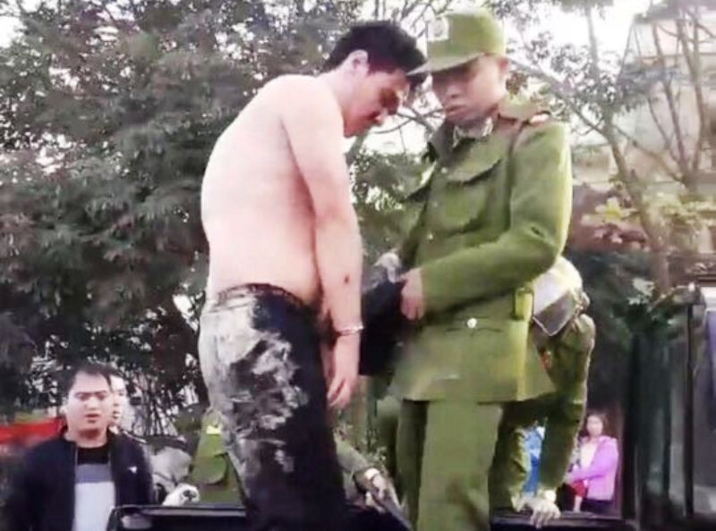 Cảnh sát nổ súng khống chế kẻ "ngáo đá", giải cứu bé gái 4 tuổi