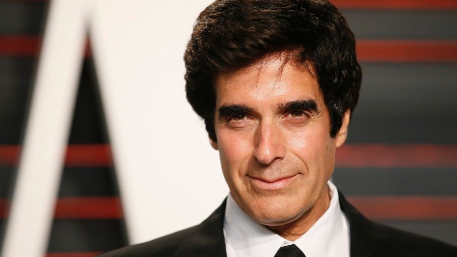 Ảo thuật gia David Copperfield bị tố tấn c&ocirc;ng t&igrave;nh dục - Ảnh 2.