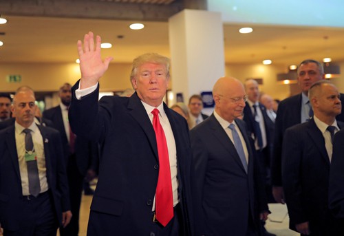 Ông Donald Trump "lạ mà quen" ở Davos
