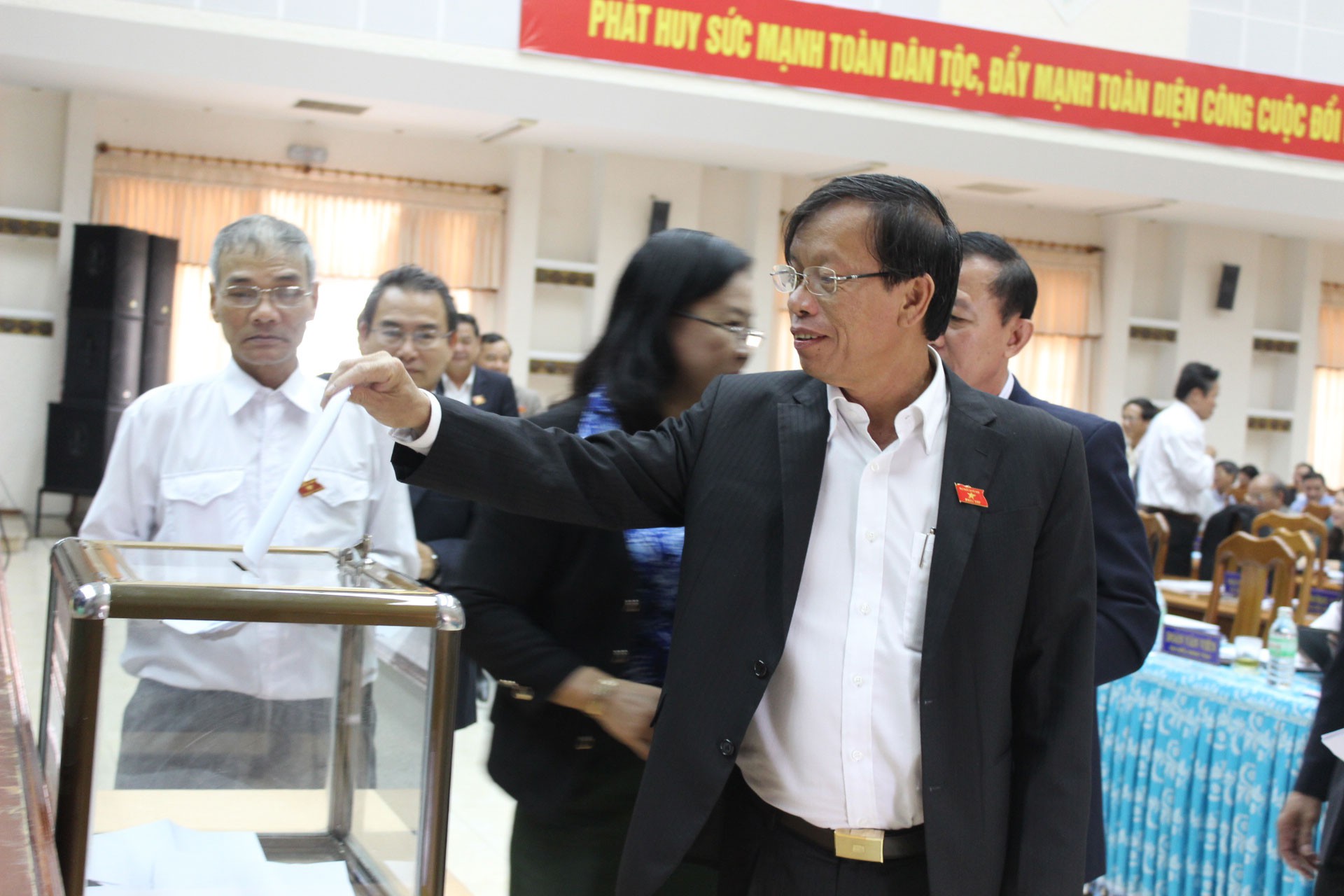 Đề nghị Ban Bí thư kỷ luật ông Lê Phước Thanh
