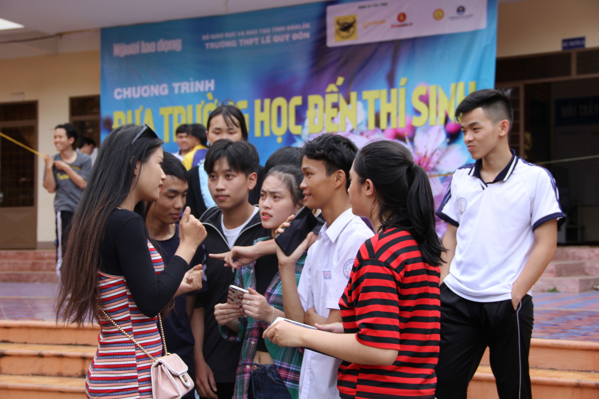 KHAI MẠC ĐƯA TRƯỜNG HỌC ĐẾN THÍ SINH 2018: Giải tỏa nỗi lo chọn ngành, chọn trường