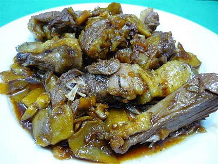 Qua tay mẹ nấu, vịt xiêm sẽ thành thiên nga - Ảnh 2.