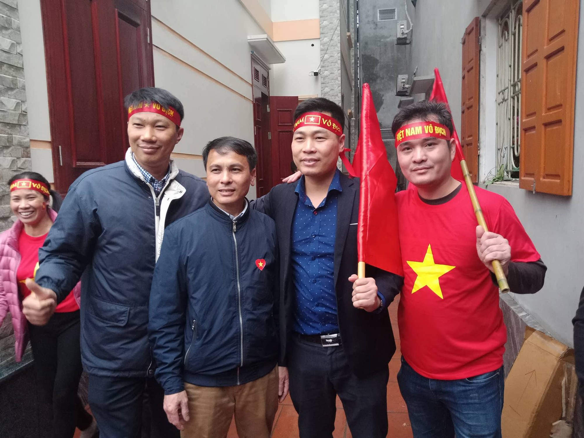 Nh&agrave; Quang Hải nổ tung với si&ecirc;u phẩm tung lưới U23 Uzbekistan - Ảnh 8.