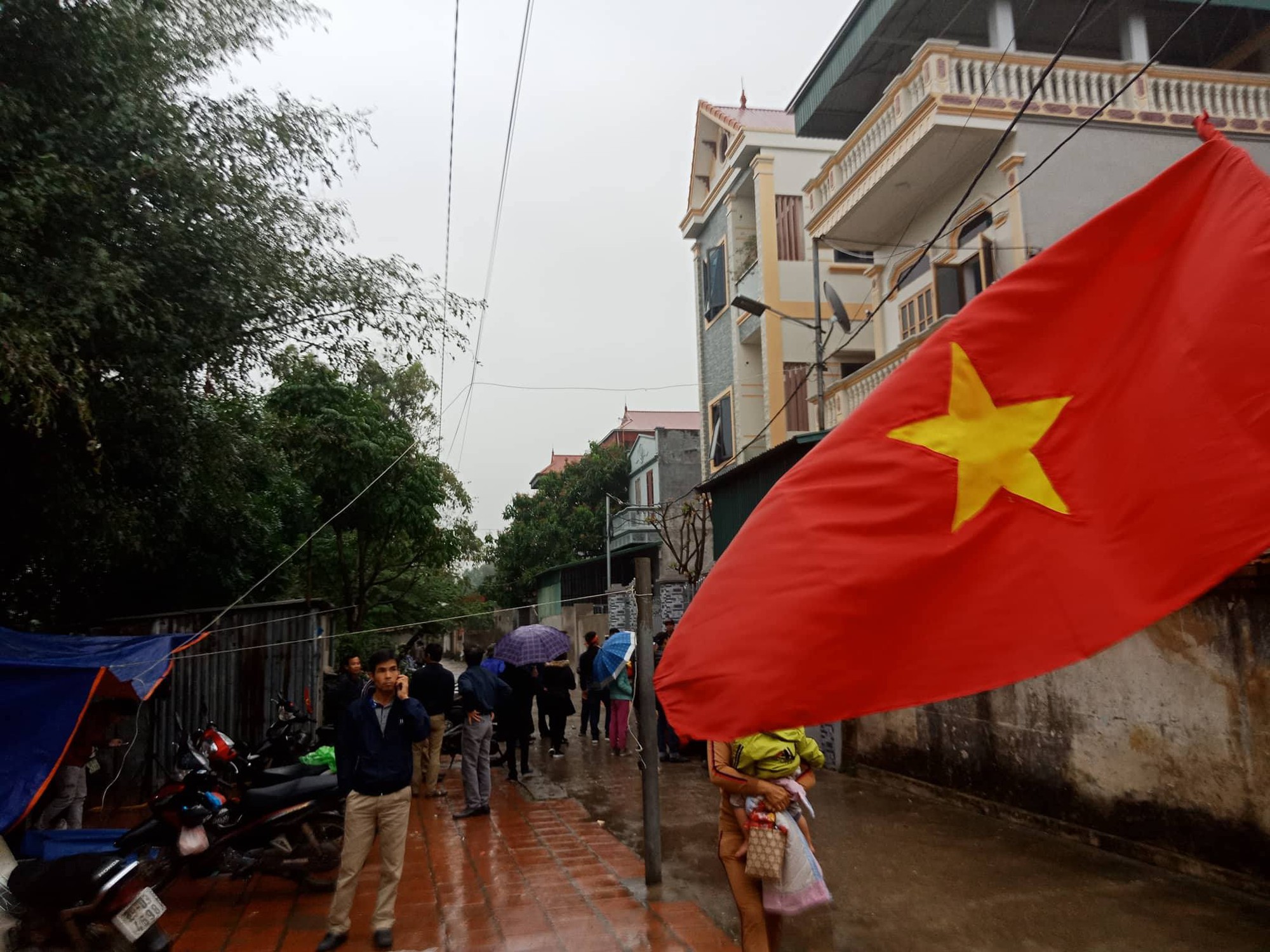 Nh&agrave; Quang Hải nổ tung với si&ecirc;u phẩm tung lưới U23 Uzbekistan - Ảnh 19.