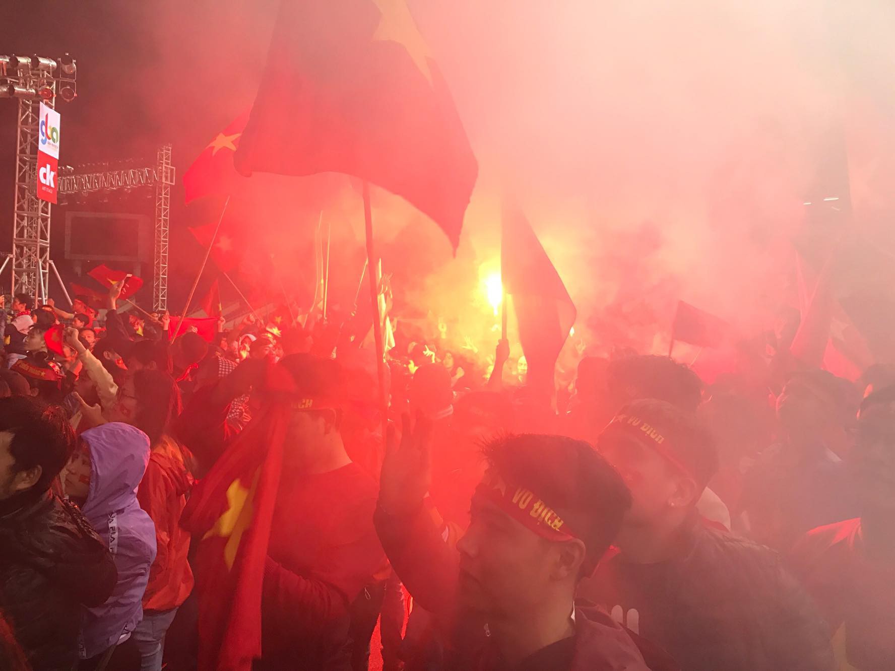 Dù U23 Việt Nam thua, vẫn ăn mừng như nhà vô địch - Ảnh 13.