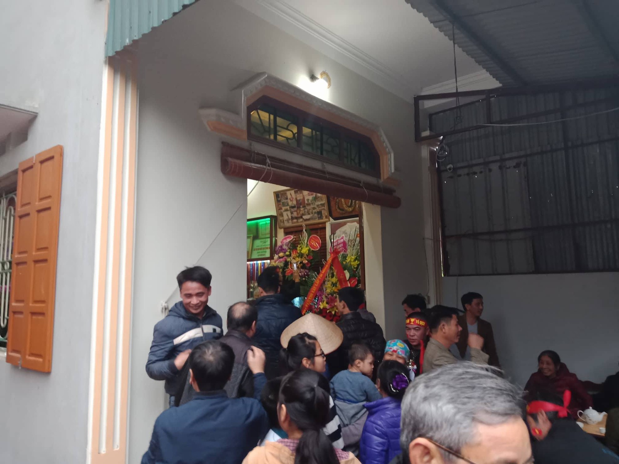 Nh&agrave; Quang Hải nổ tung với si&ecirc;u phẩm tung lưới U23 Uzbekistan - Ảnh 23.