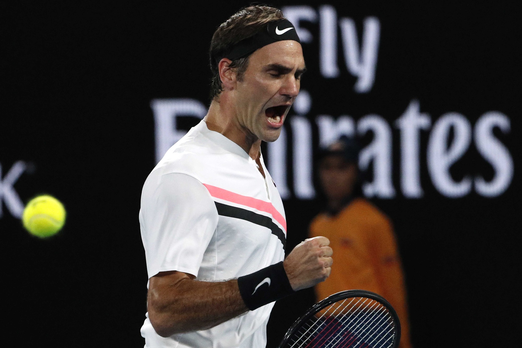 Federer nhắm ngôi số 1 thế giới