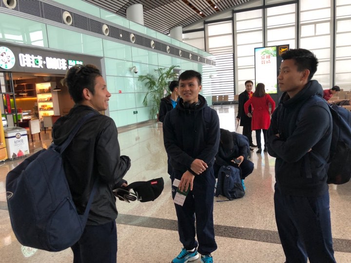 U23 Việt Nam bắt đầu h&agrave;nh tr&igrave;nh về nước - Ảnh 2.