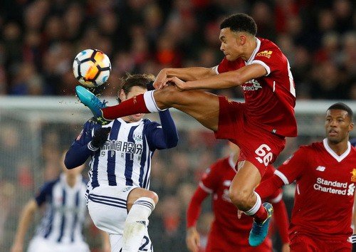 Liverpool thua sốc West Brom, dừng bước sớm FA Cup
