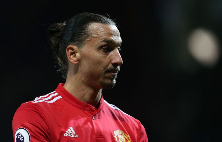 Ibrahimovic trên đường rời M.U