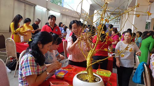 Gây quỹ hỗ trợ CNVC-LĐ khó khăn