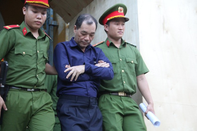 Đại &aacute;n Trầm B&ecirc;: Luật sư đề nghị r&uacute;t truy tố cựu l&atilde;nh đạo BIDV Gia Định - Ảnh 1.