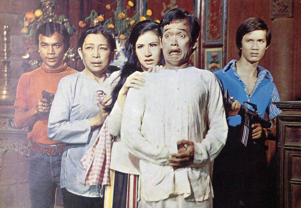 Nghệ sĩ hải ngoại nghẹn ngào tiễn biệt danh hài Văn Chung - Ảnh 13.