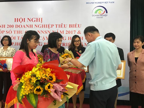 Hải quan lo giảm thu