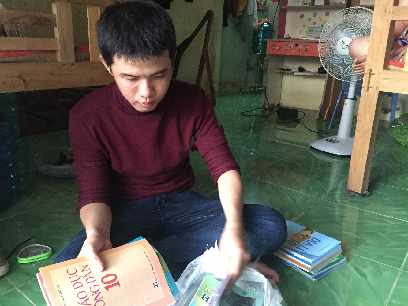 Ngồi tù oan 386 ngày được bồi thường 172 triệu đồng - Ảnh 2.