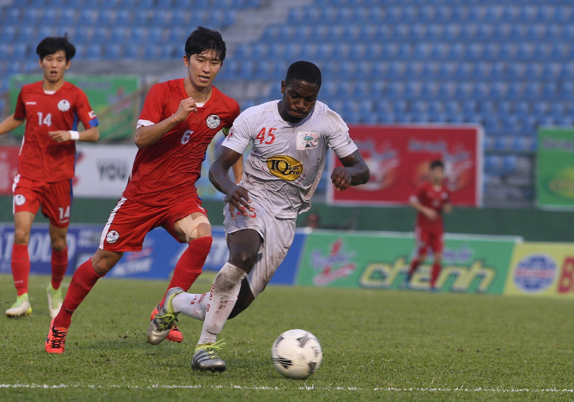 HAGL tiễn nhà vô địch BTV Cup về nước - Ảnh 1.