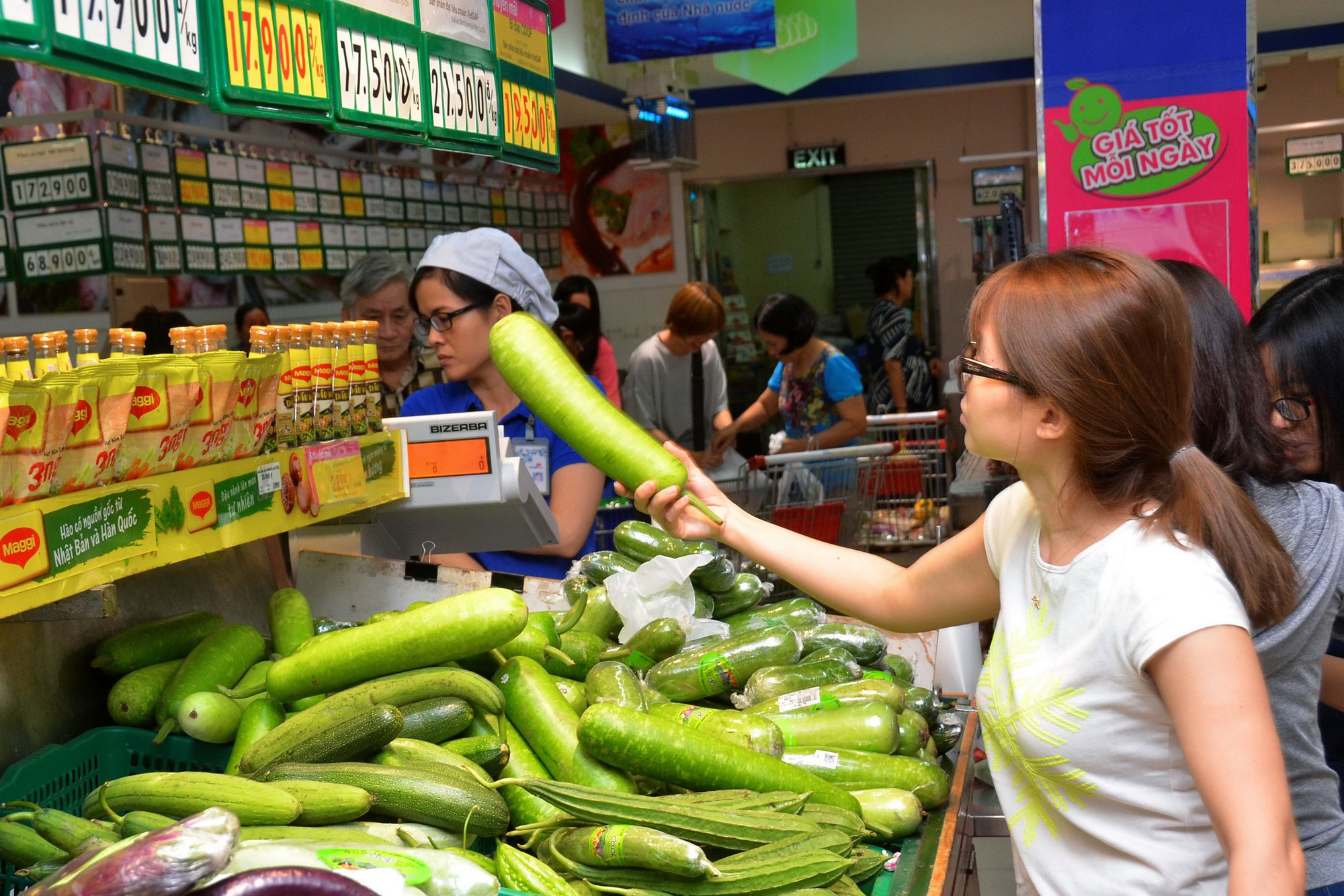 Đề xuất tăng thuế GTGT: Bộ Tài chính "lùi một bước"