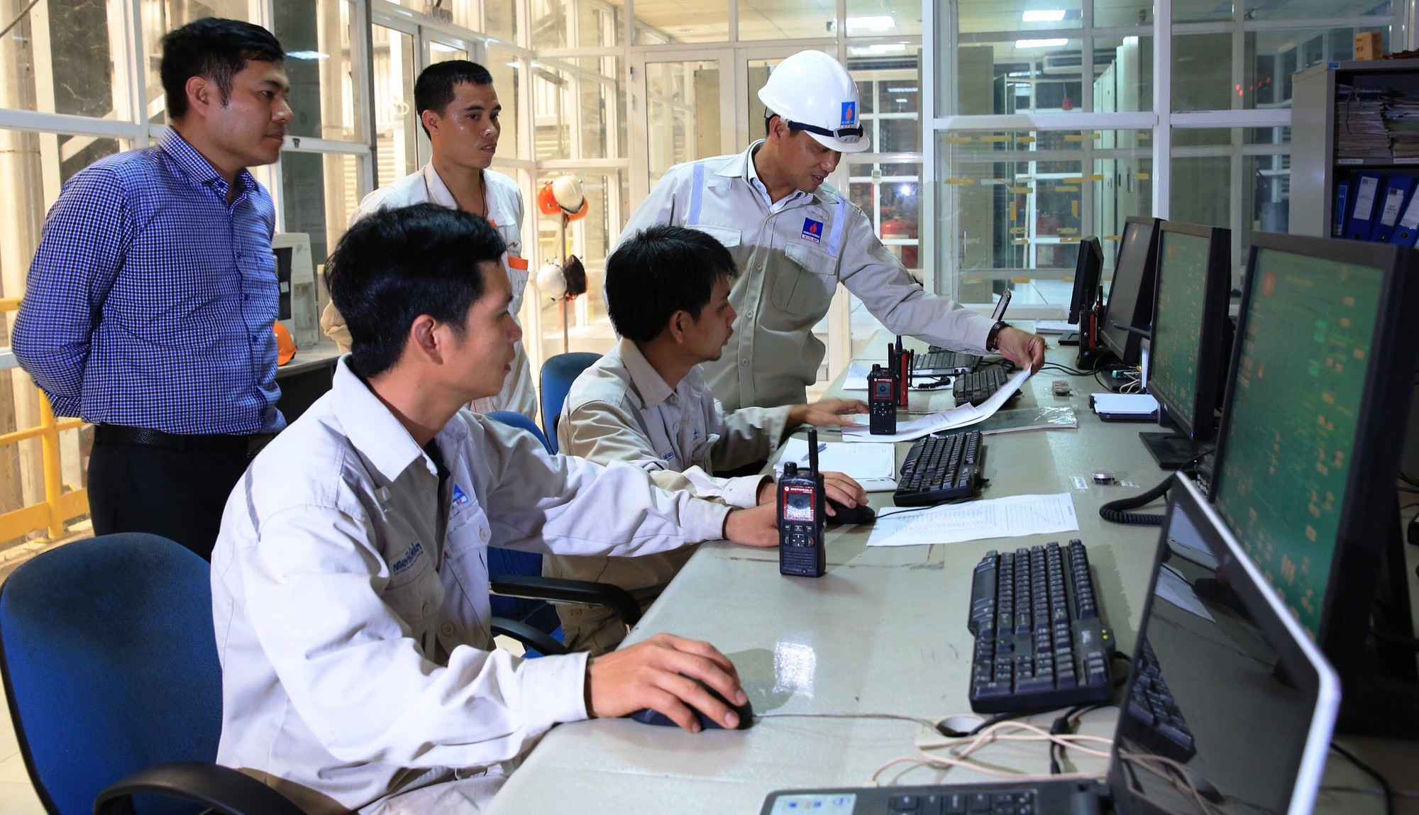 Nhịp sống trở lại tr&ecirc;n nh&agrave; m&aacute;y nhi&ecirc;n liệu sinh học 1.900 tỉ - Ảnh 10.